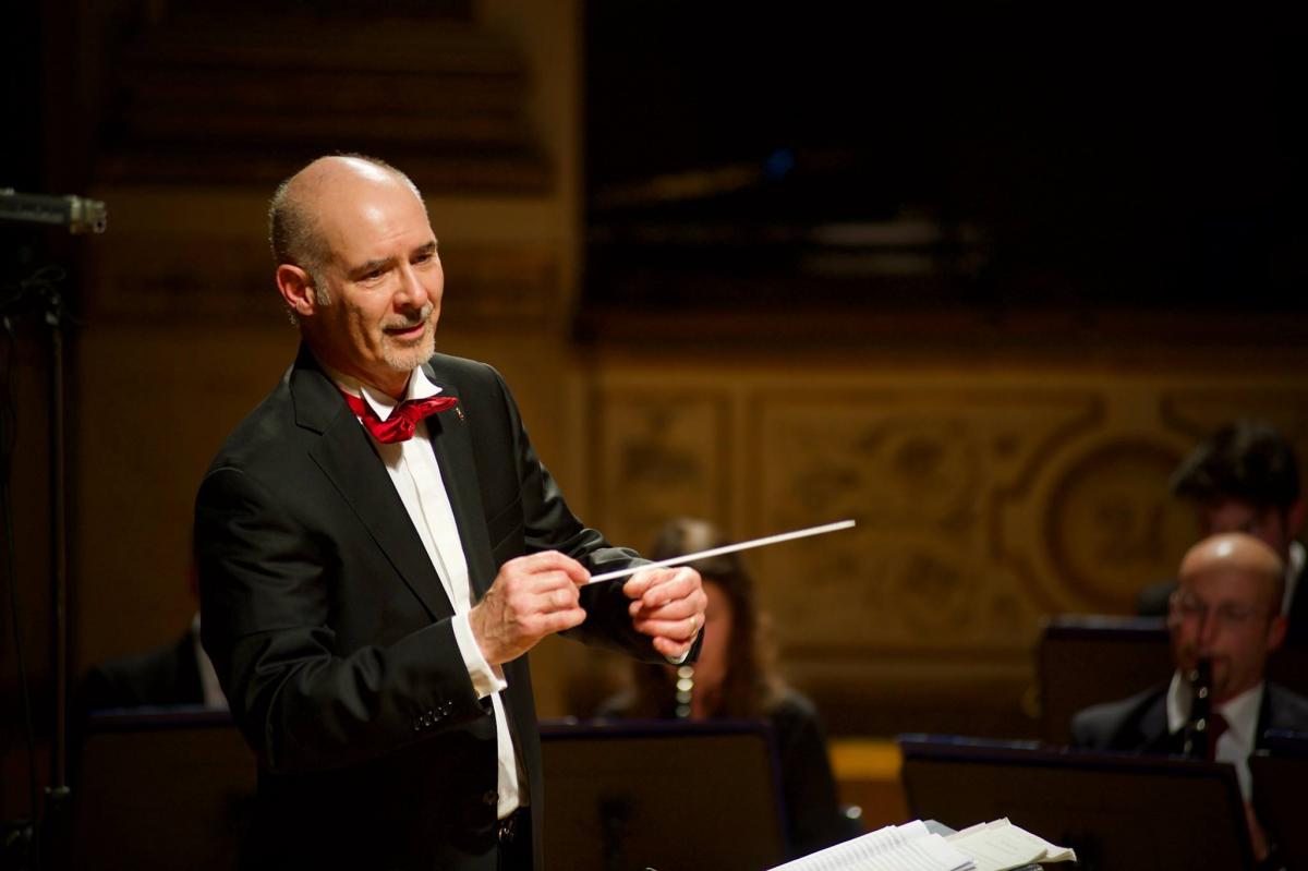 Maestro Paolo Carosi dirige il Concerto degli Auguri 2018